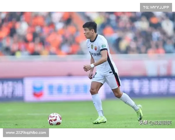 VAR关键判罚引争议，海港对阵大连英博疑似手球未判